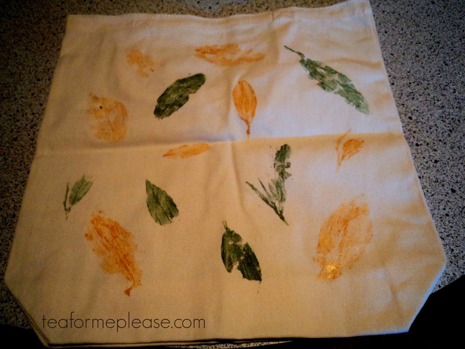 Tea DIY: Leaf Print Tote Bag