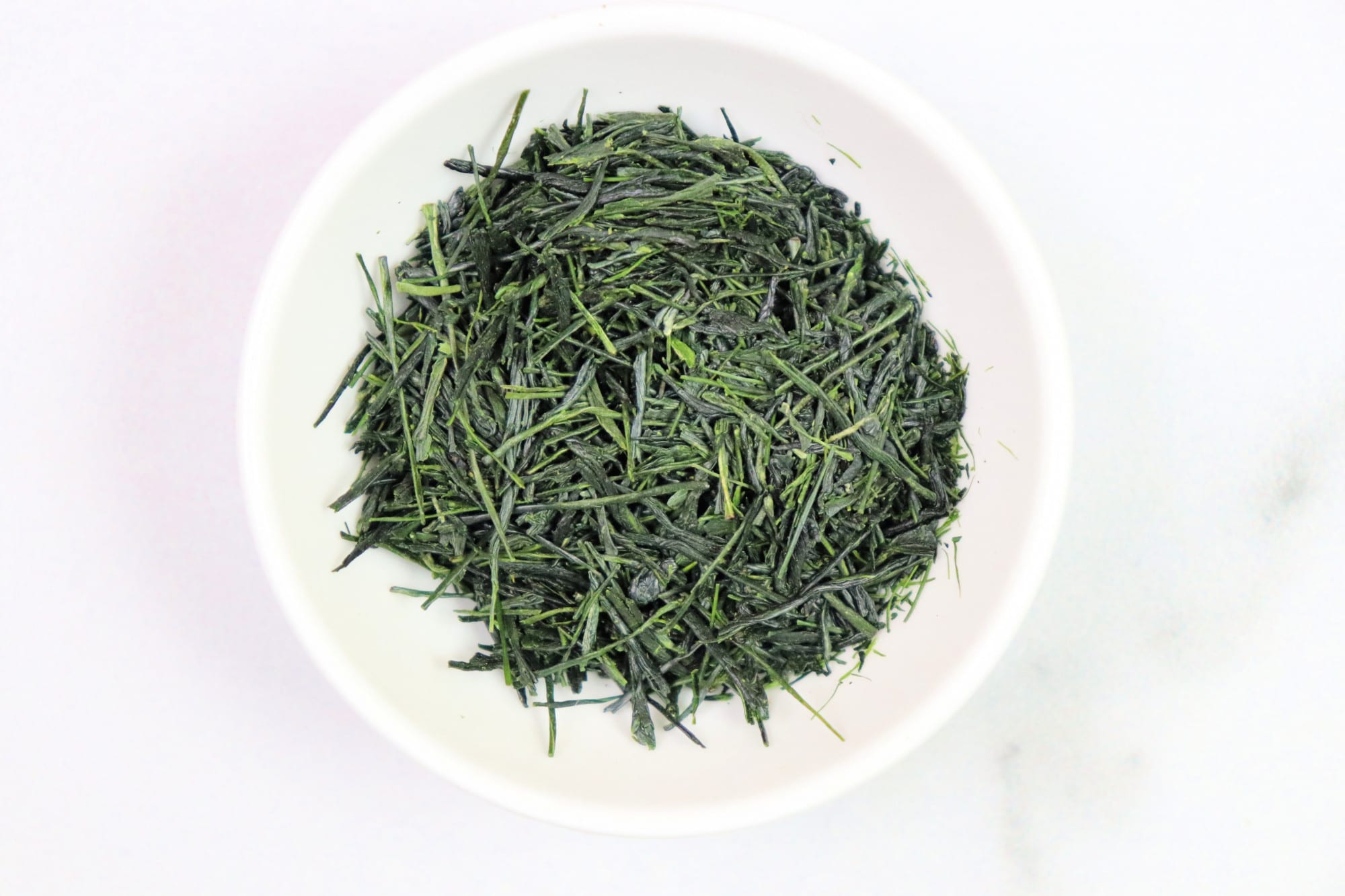 Gyokuro green tea leaves