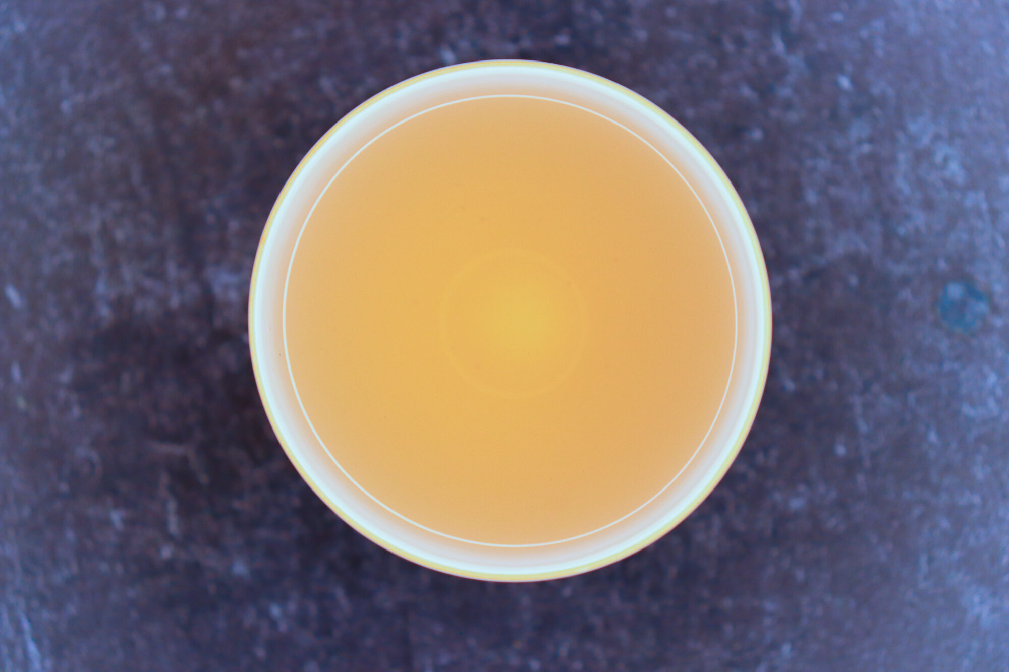 Azenbor Ginger Flower Fragrance (Jiang Hua) brewed tea