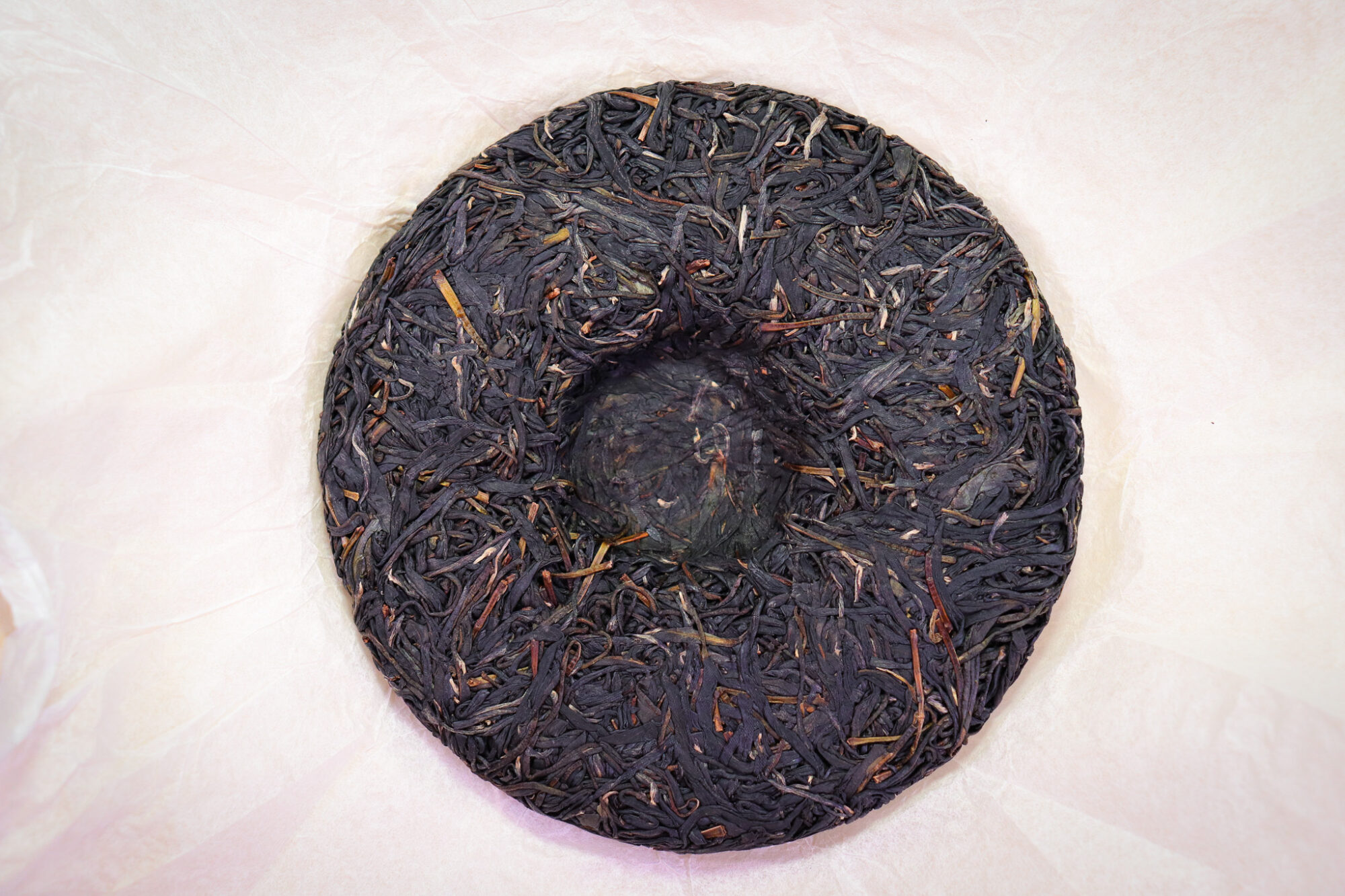 Velvet Mountain and Amber Sunrise from Teasenz: Two Compressed Teas Worth Getting Excited About 2