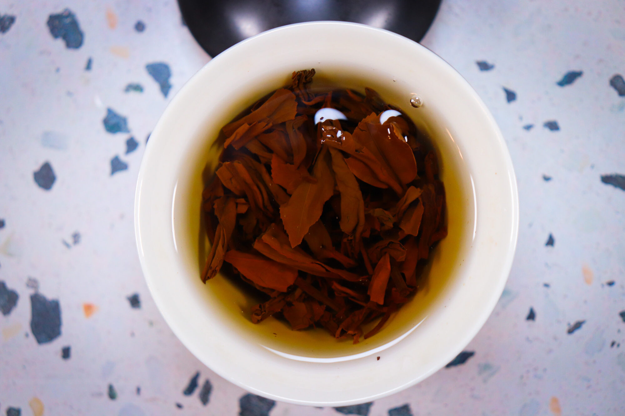 Velvet Mountain and Amber Sunrise from Teasenz: Two Compressed Teas Worth Getting Excited About 6